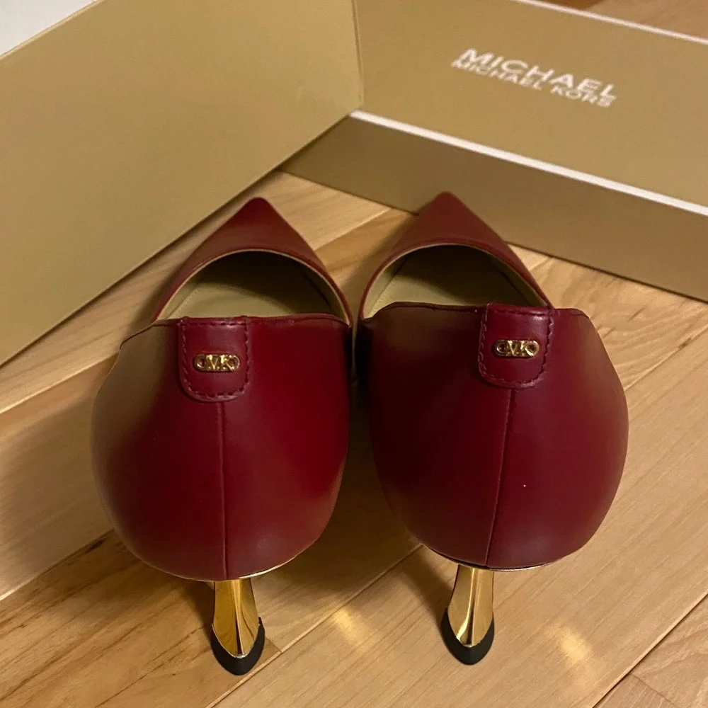 Michael Kors Deep Red Heels - Picture 3 of 10